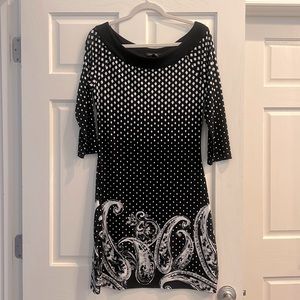 White House/ Black Market  size M